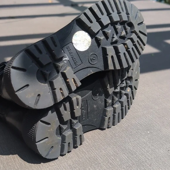 Steve Madden Jollie Fashion Boot With Charms, Sz 2. - Picture 5 of 8